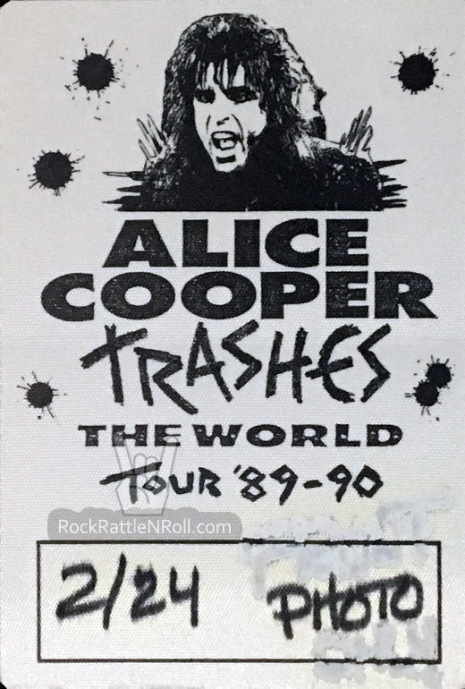 Alice Cooper - 89 90 Trashes The World Tour Photo Pass