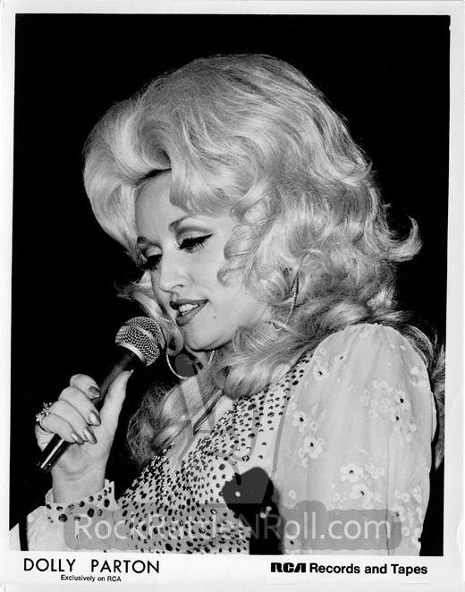 Classic Dolly Parton 8x10 BW Promo Photo - 02