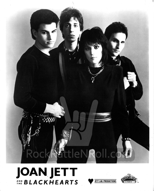 Classic Joan Jett and the Blackhearts - 8x10 BW Promo Photo 03