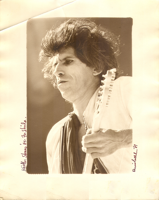 The Rolling Stones Keith Richards 8x10 1981 Cotton Bowl Dallas, TX Photo
